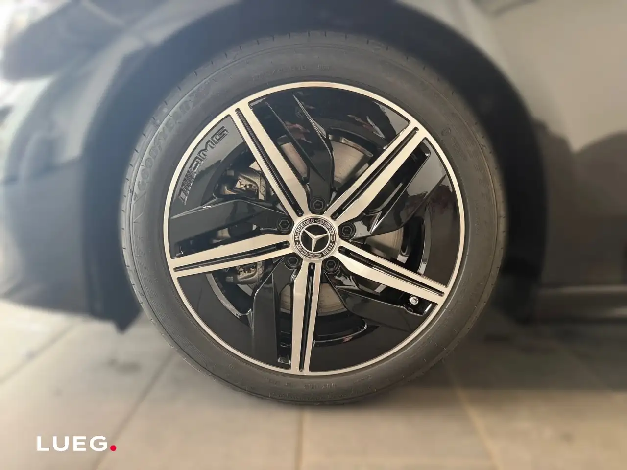 Mercedes-Benz CLA 200 8