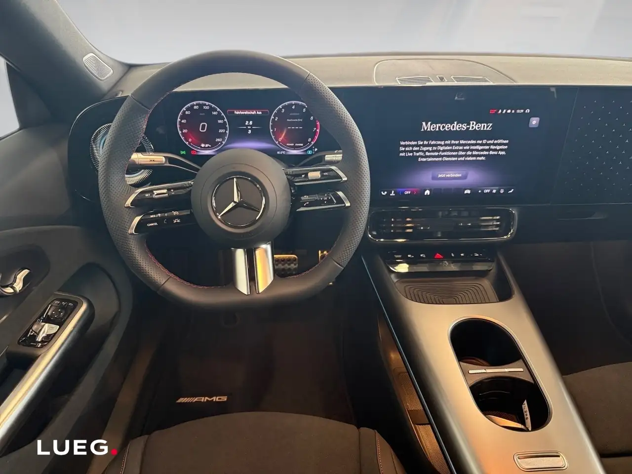 Mercedes-Benz CLA 200 11