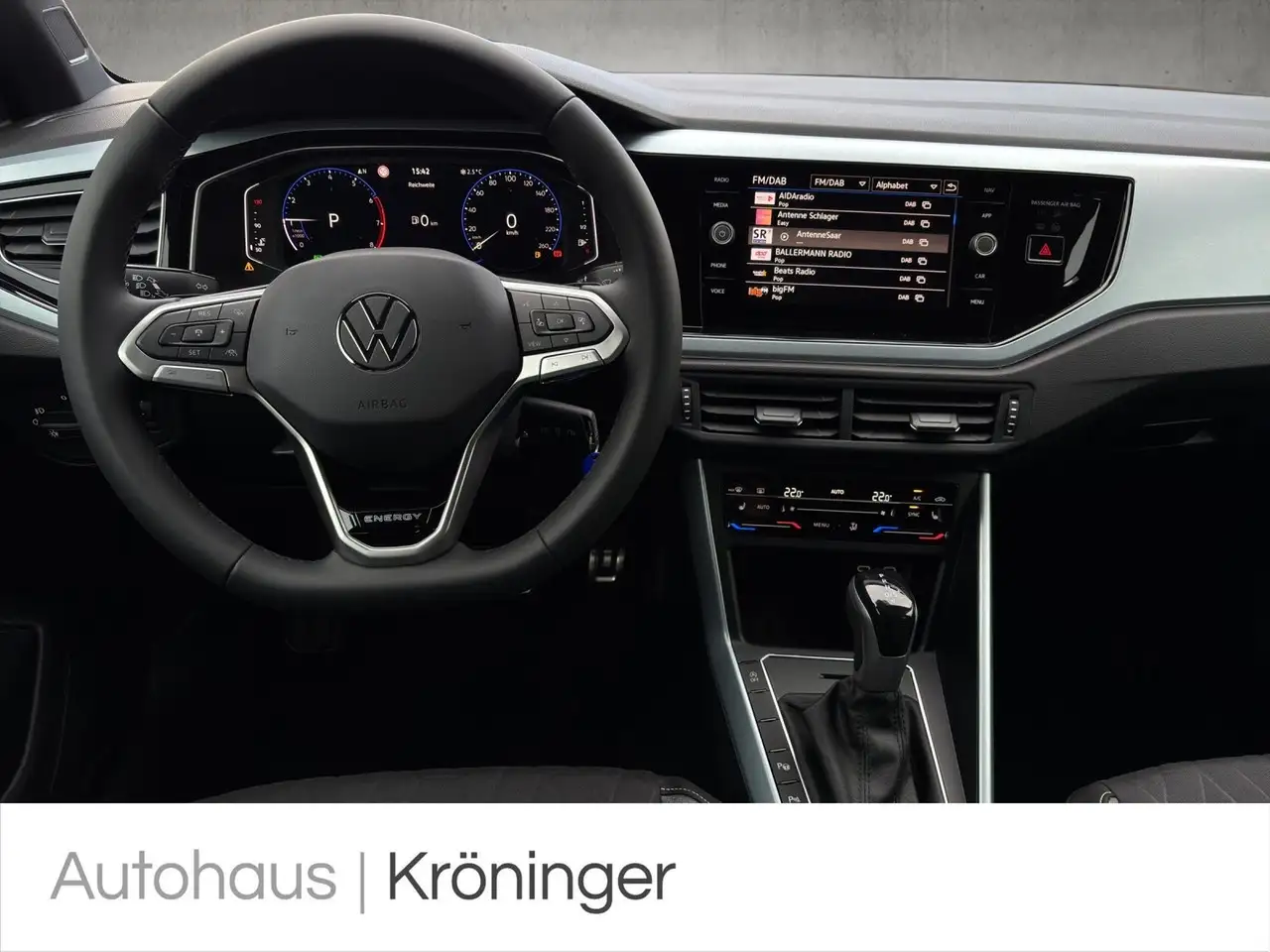 Volkswagen Polo 13