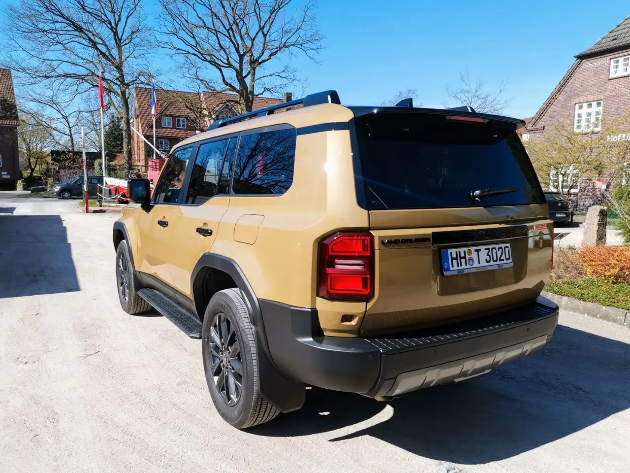 Toyota Land Cruiser 5