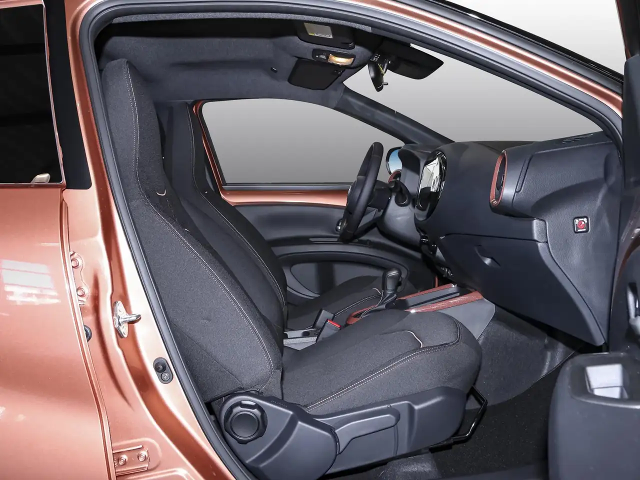 Toyota Aygo X 6