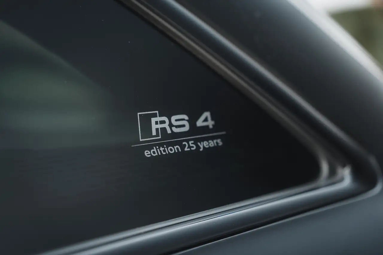 Audi RS4 3