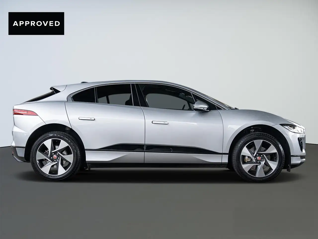 Jaguar I-Pace 5