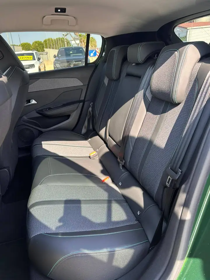 Peugeot 308 12