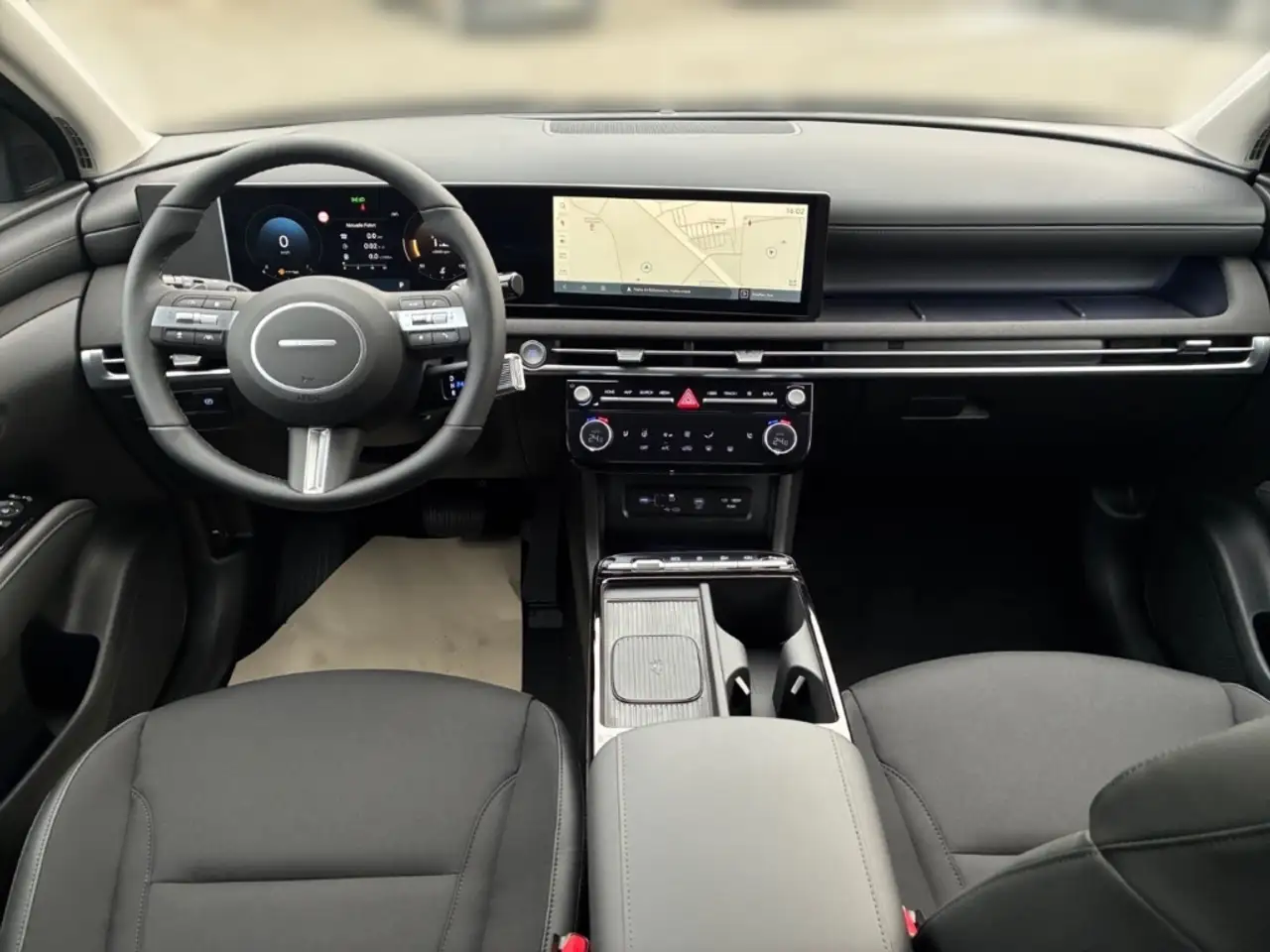 Hyundai TUCSON 11