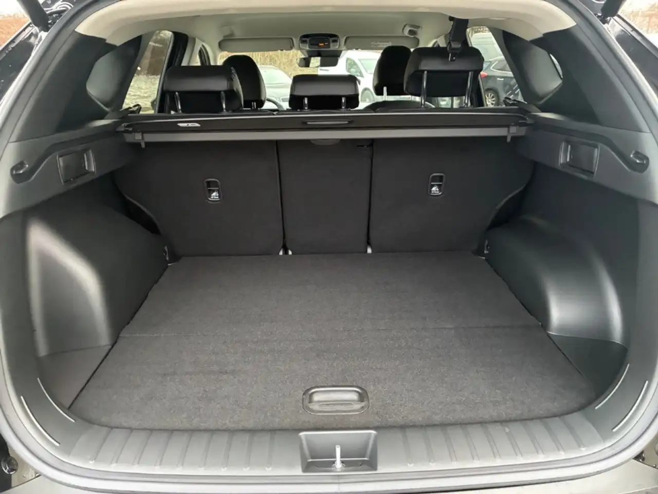 Hyundai TUCSON 12