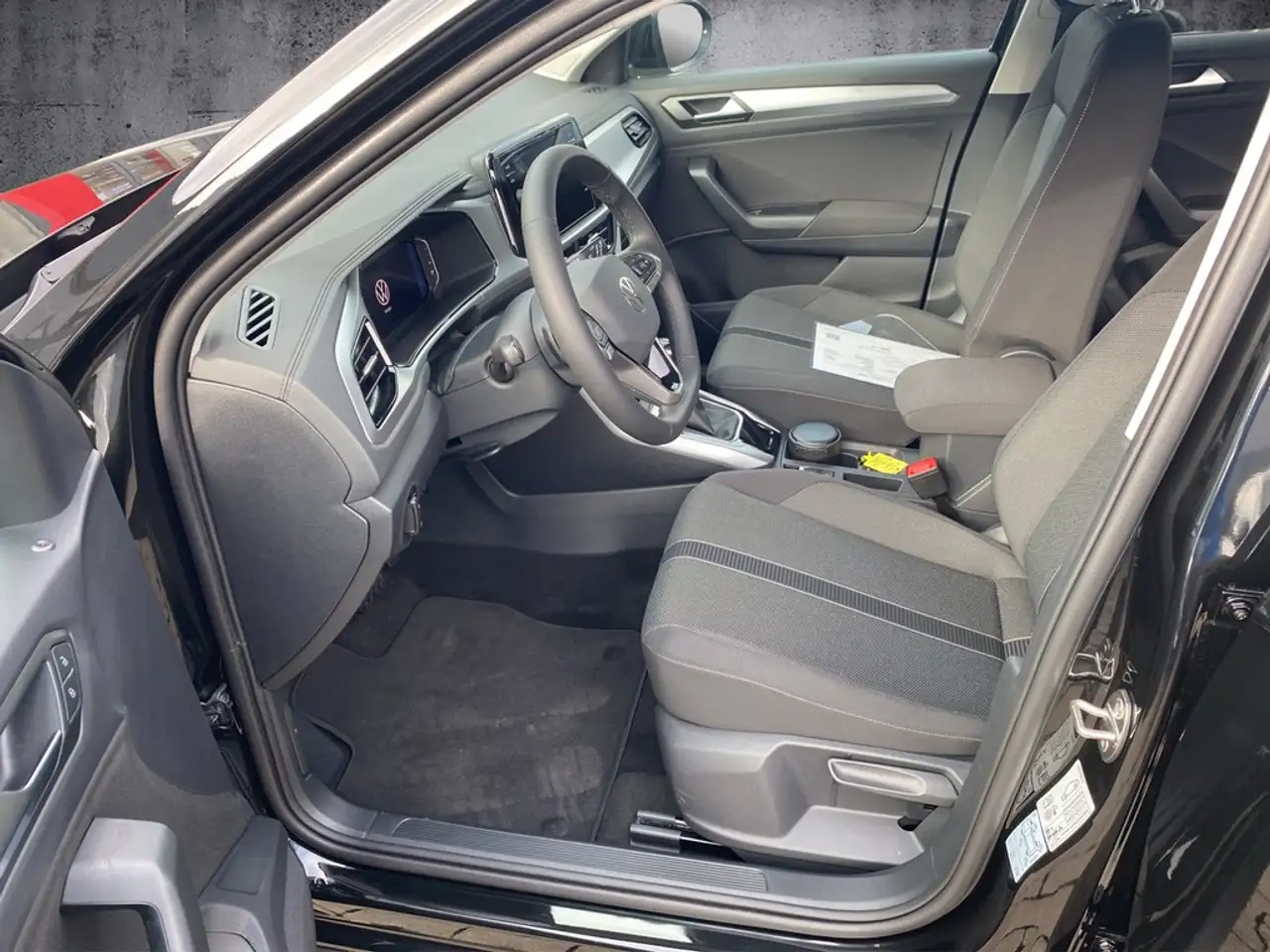 Volkswagen T-Roc 8