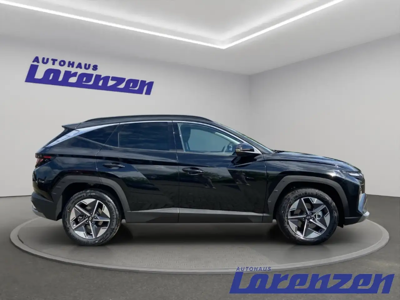 Hyundai TUCSON 4