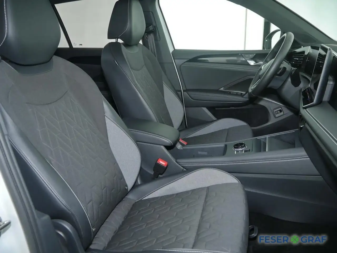Volkswagen Tiguan 8