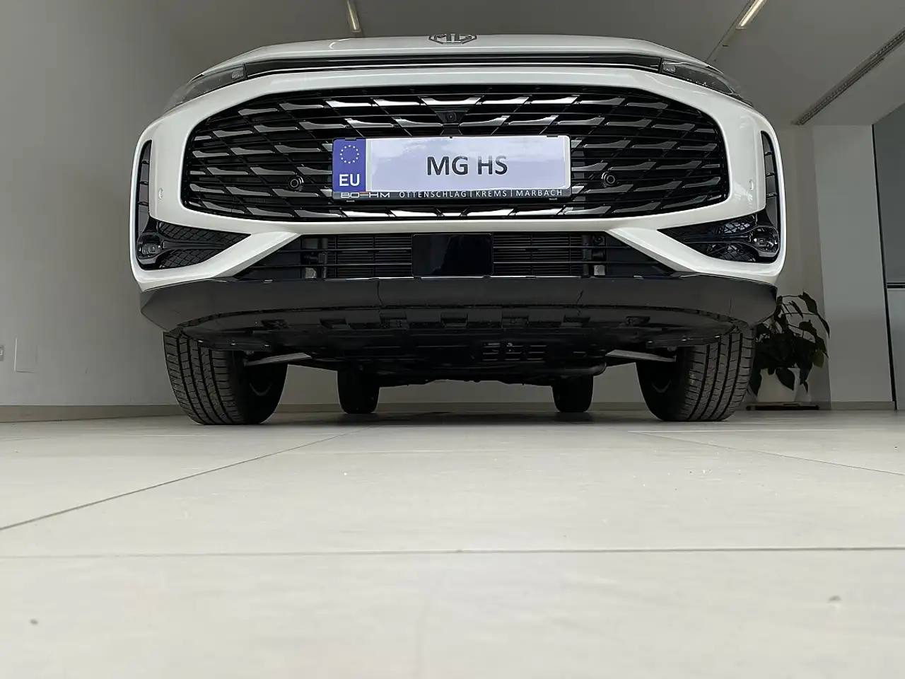 MG HS Hybrid+ 4