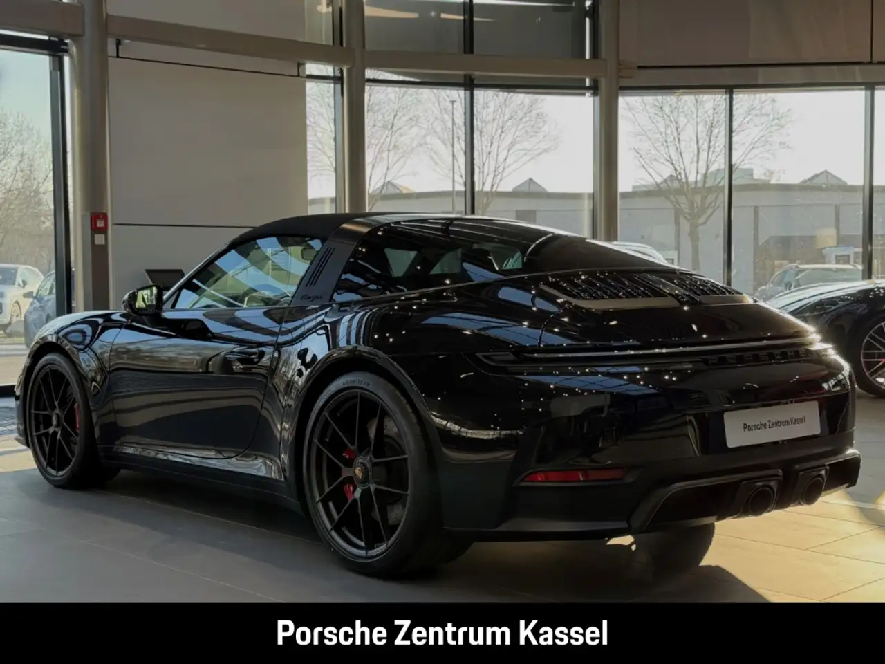 Porsche 992 911 3