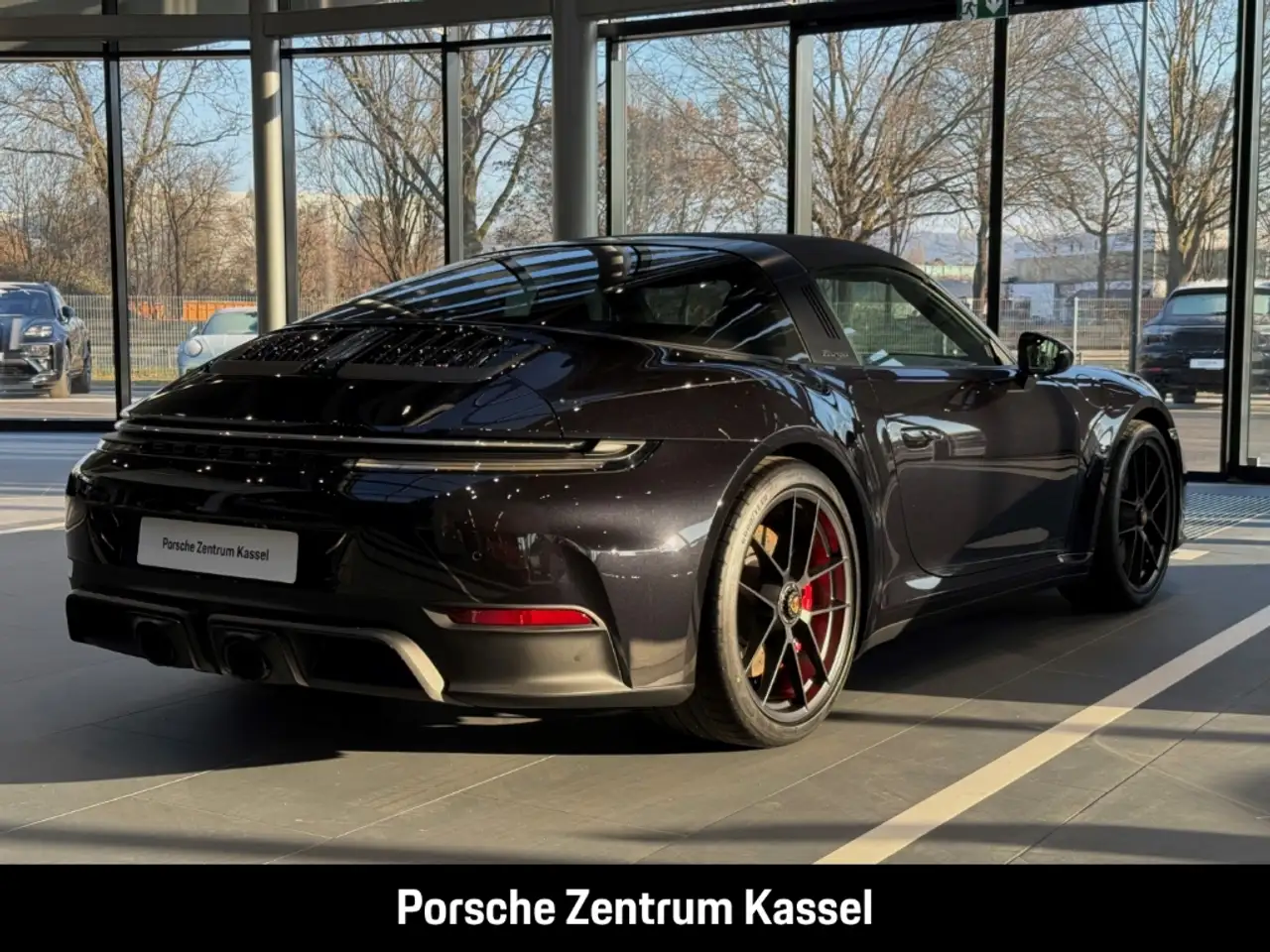 Porsche 992 911 5
