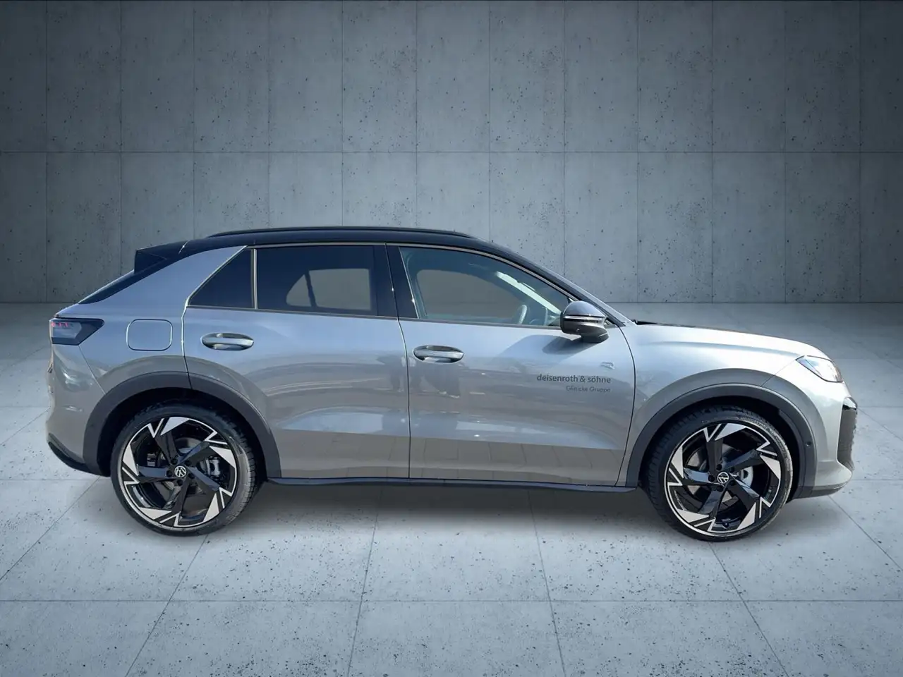 Volkswagen T-Roc 6