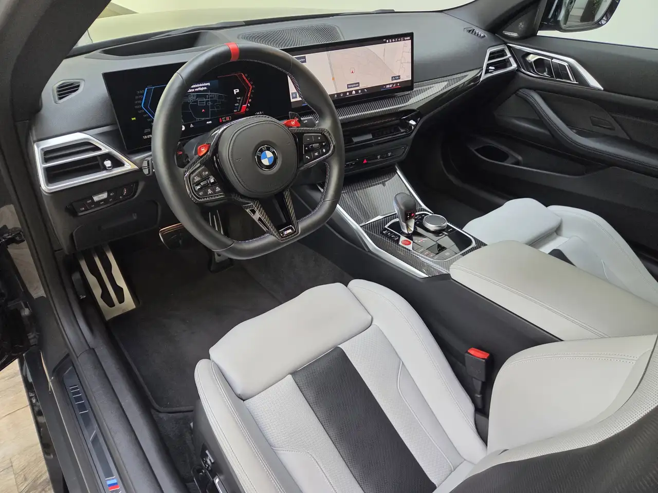 BMW M4 9