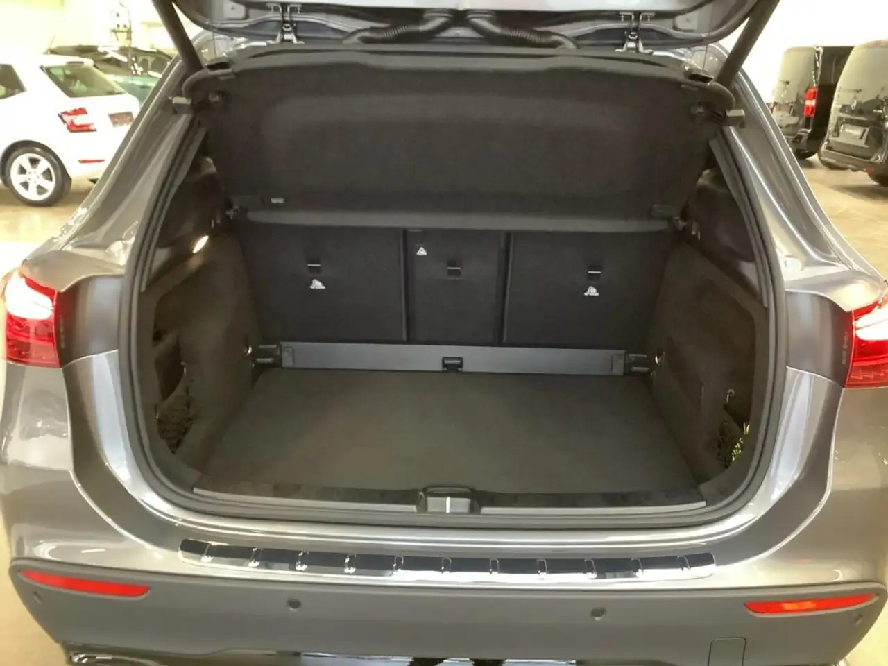 Mercedes-Benz GLA 200 15
