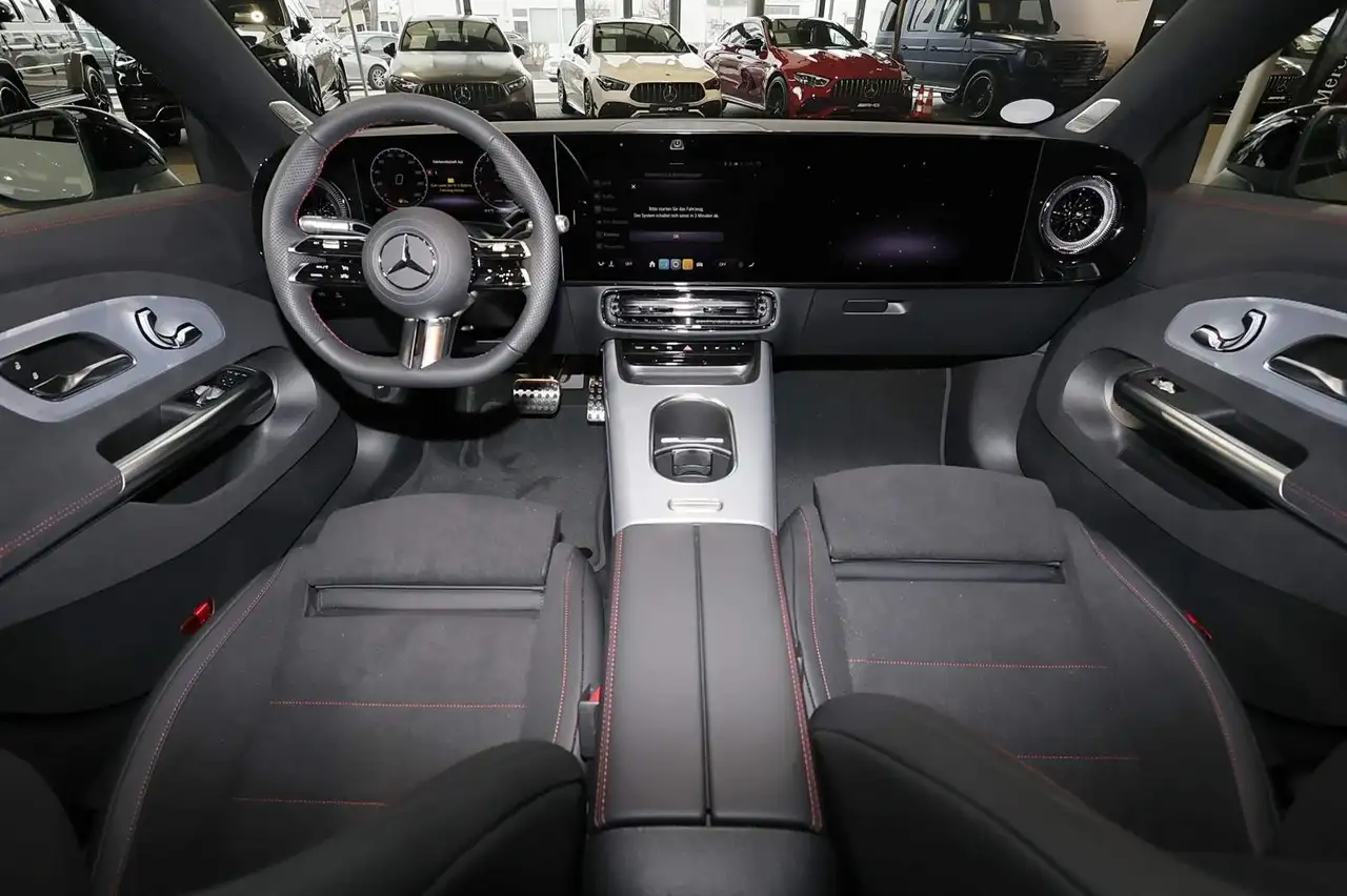 Mercedes-Benz CLA 200 5