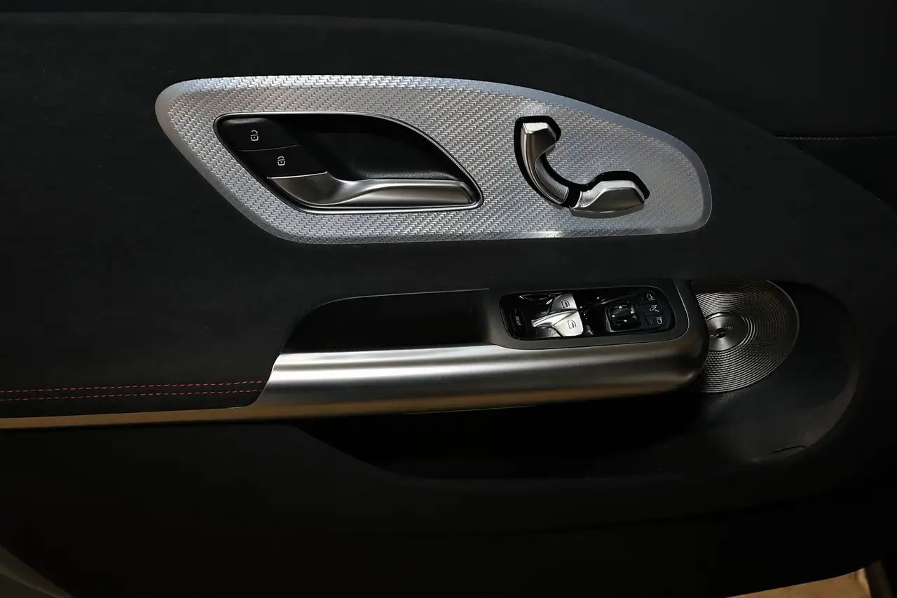 Mercedes-Benz CLA 200 11