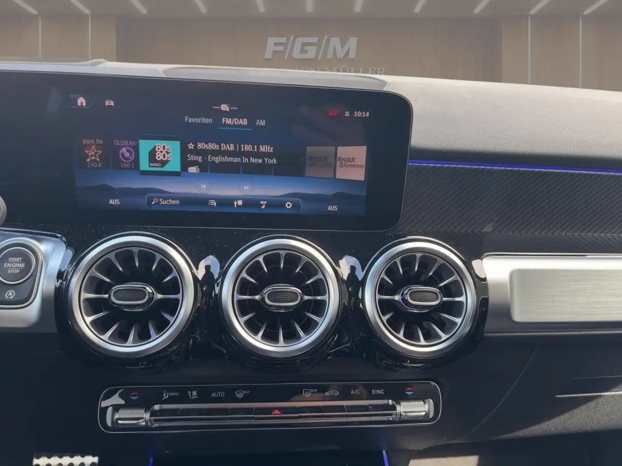 Mercedes-Benz GLB 250 11