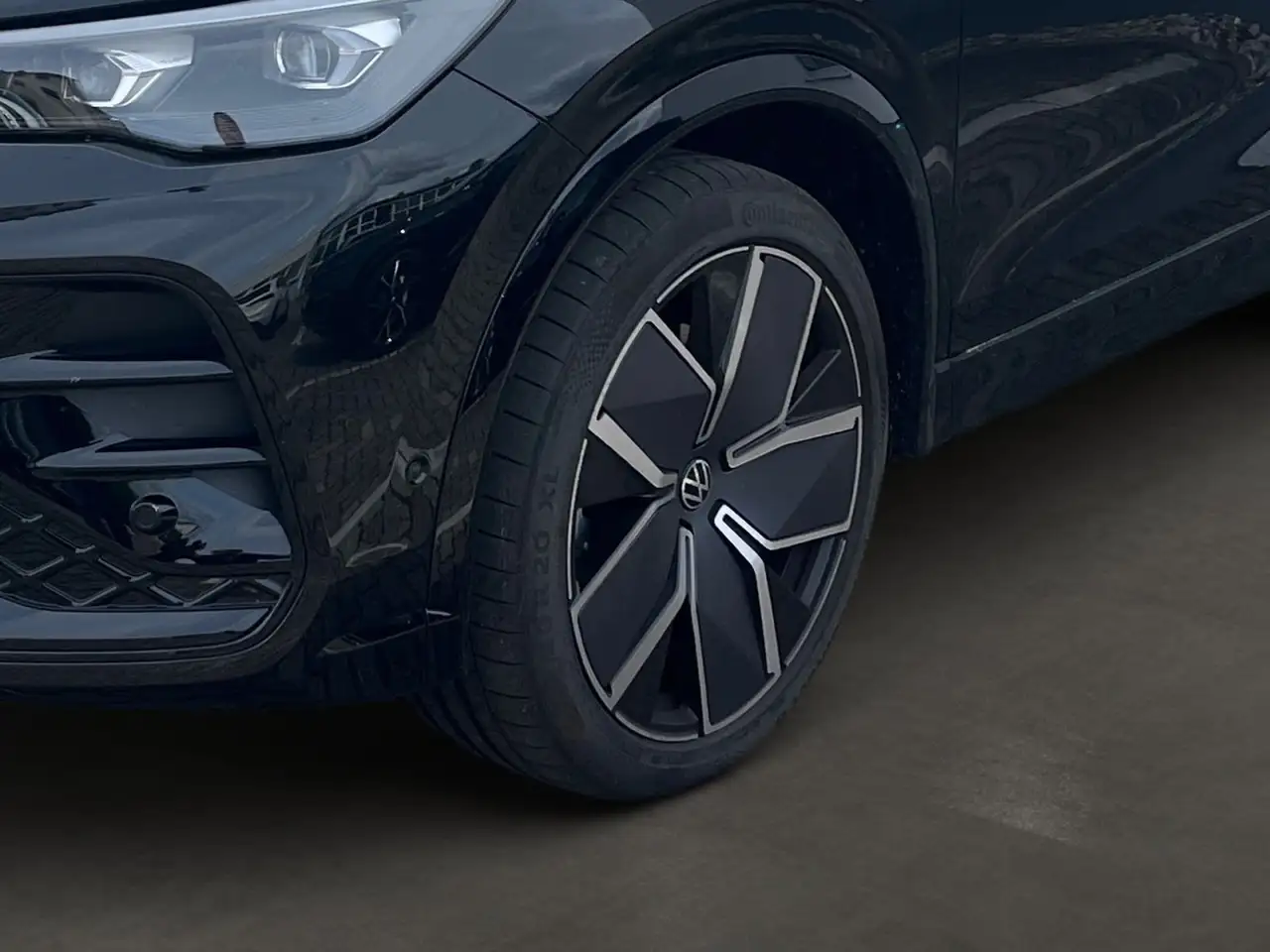 Volkswagen Tiguan 7