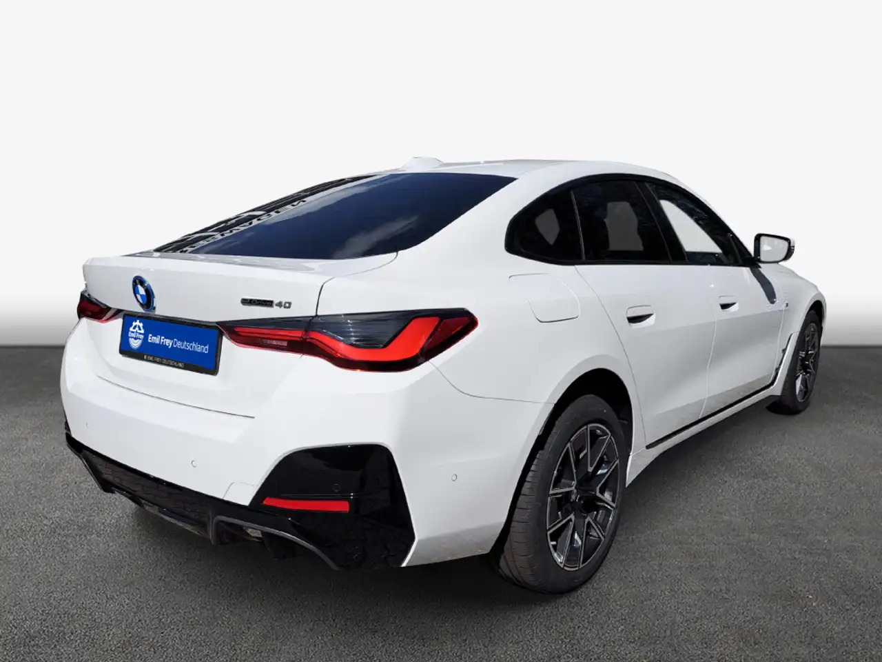 BMW i4 2