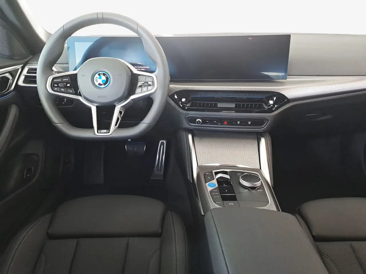 BMW i4 14