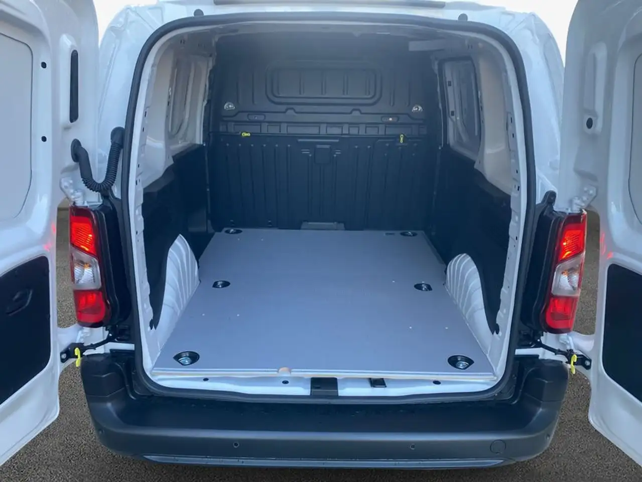 Toyota Proace 8