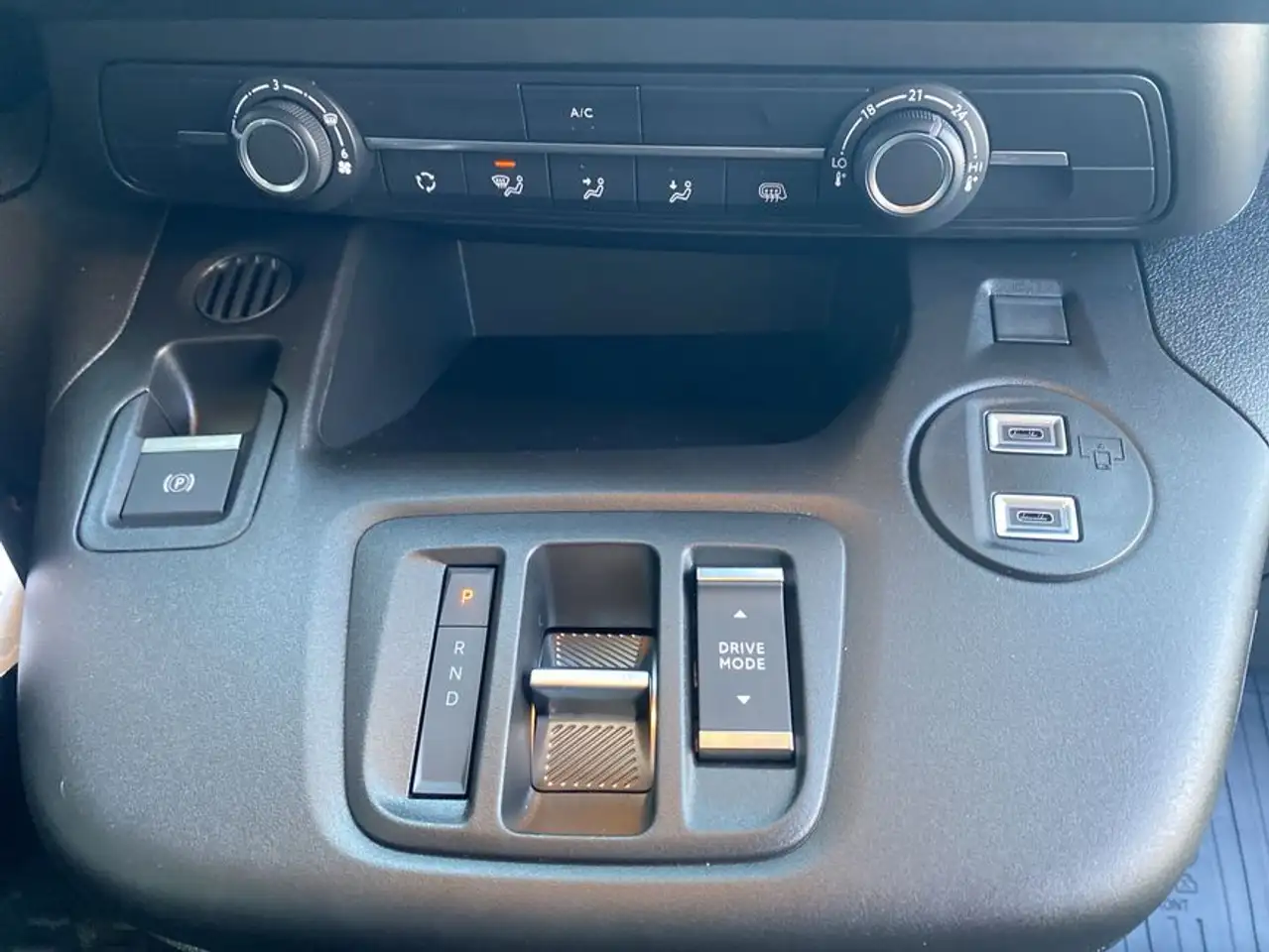 Toyota Proace 14