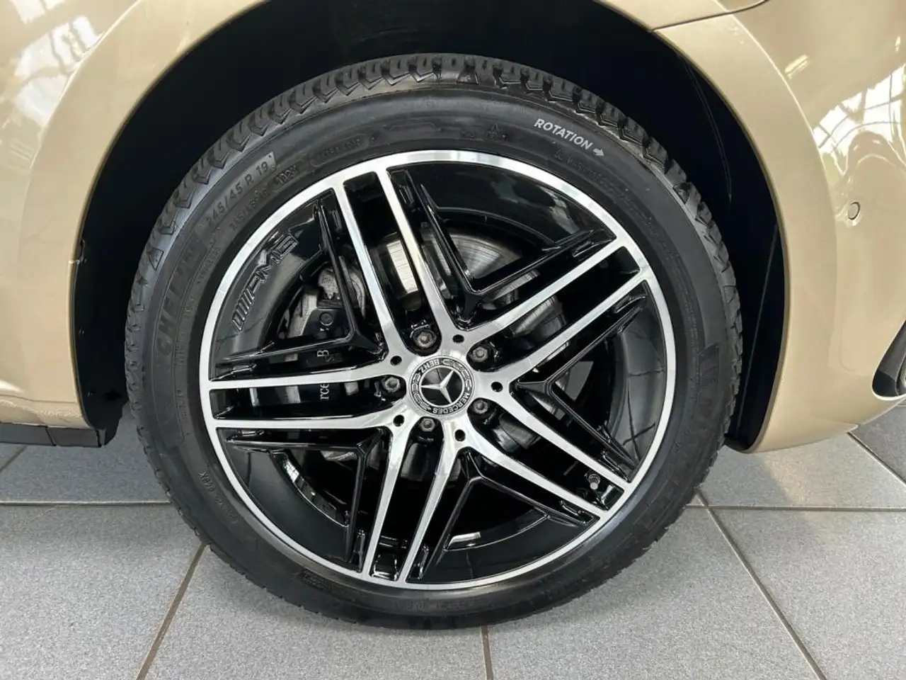 Mercedes-Benz V 300 6