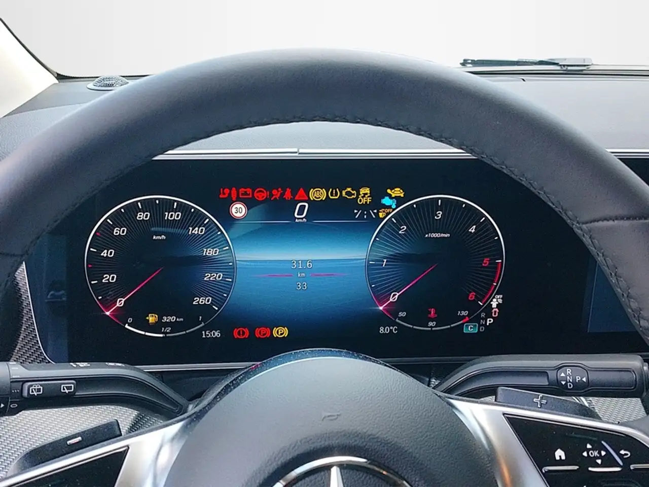 Mercedes-Benz V 300 12