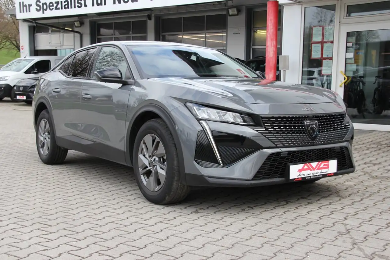 Peugeot 408