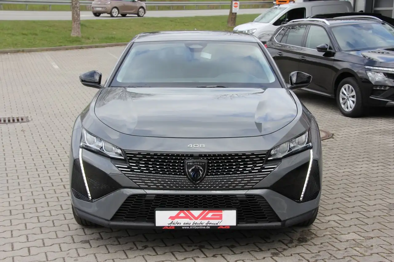 Peugeot 408 4