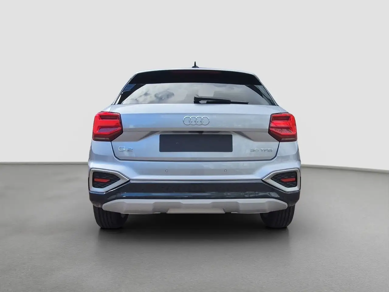 Audi Q2 5