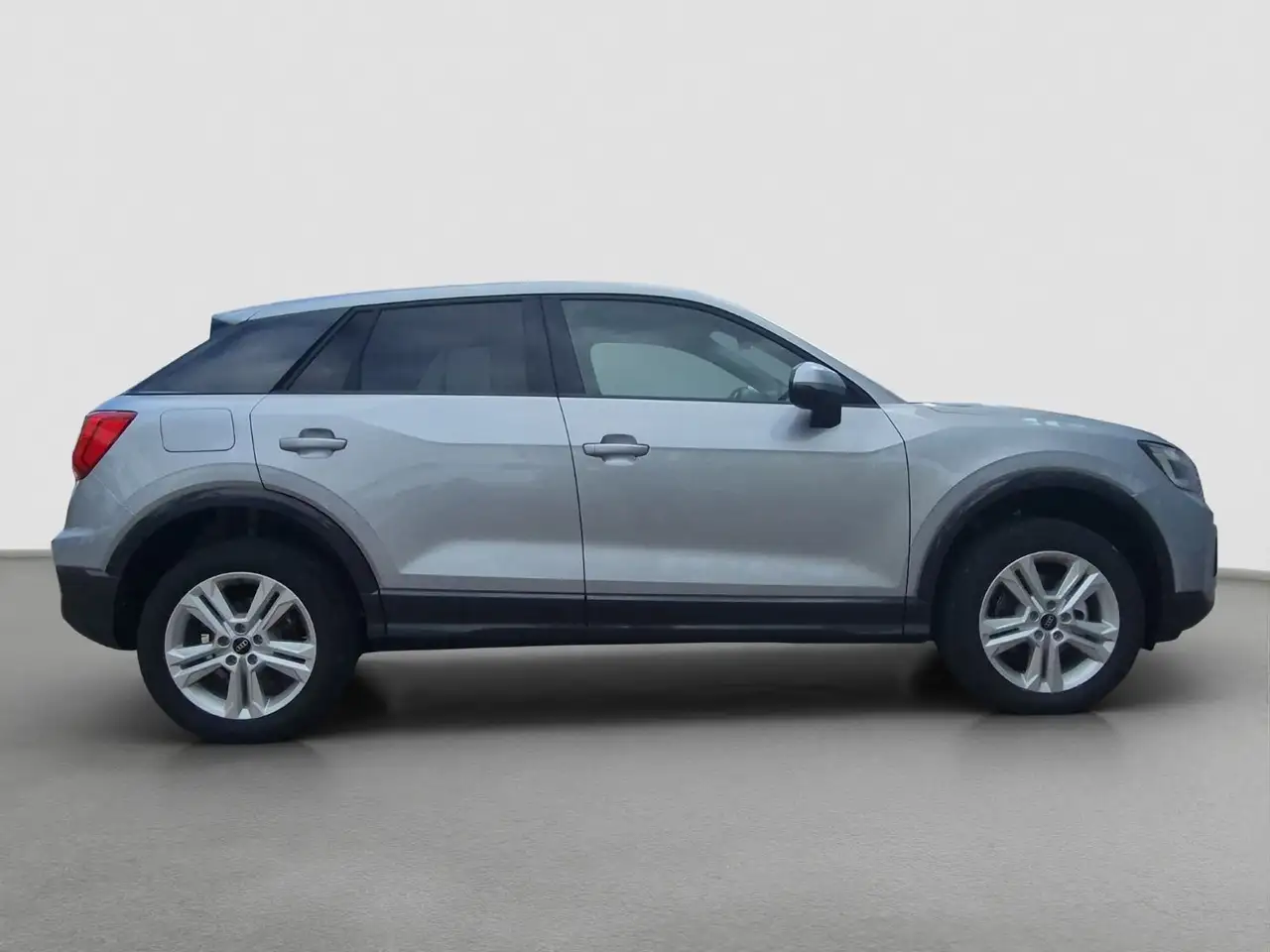 Audi Q2 7