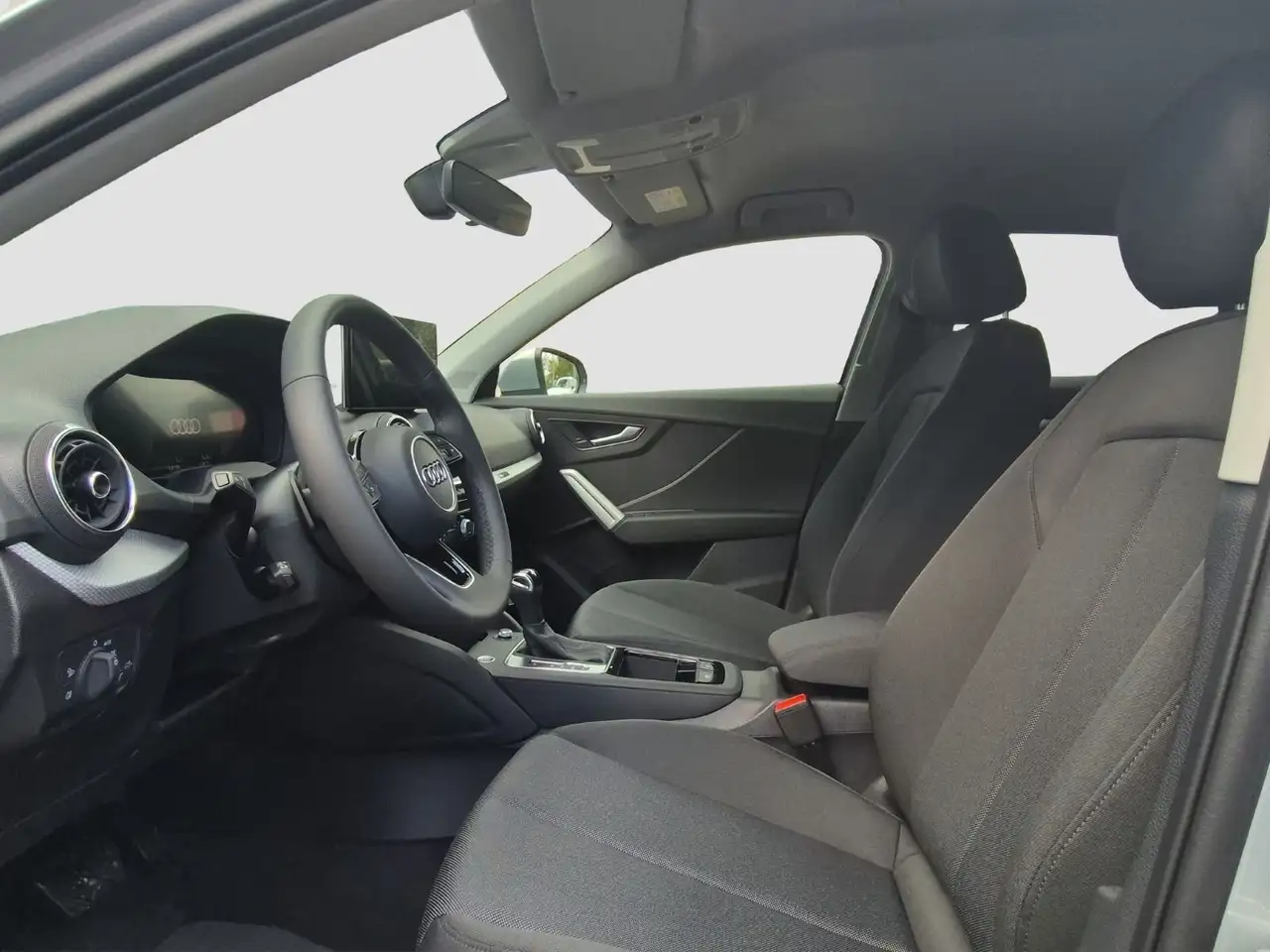 Audi Q2 9