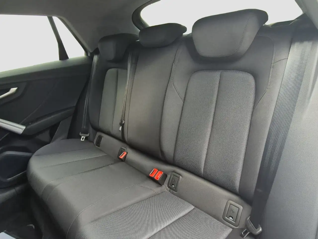 Audi Q2 13