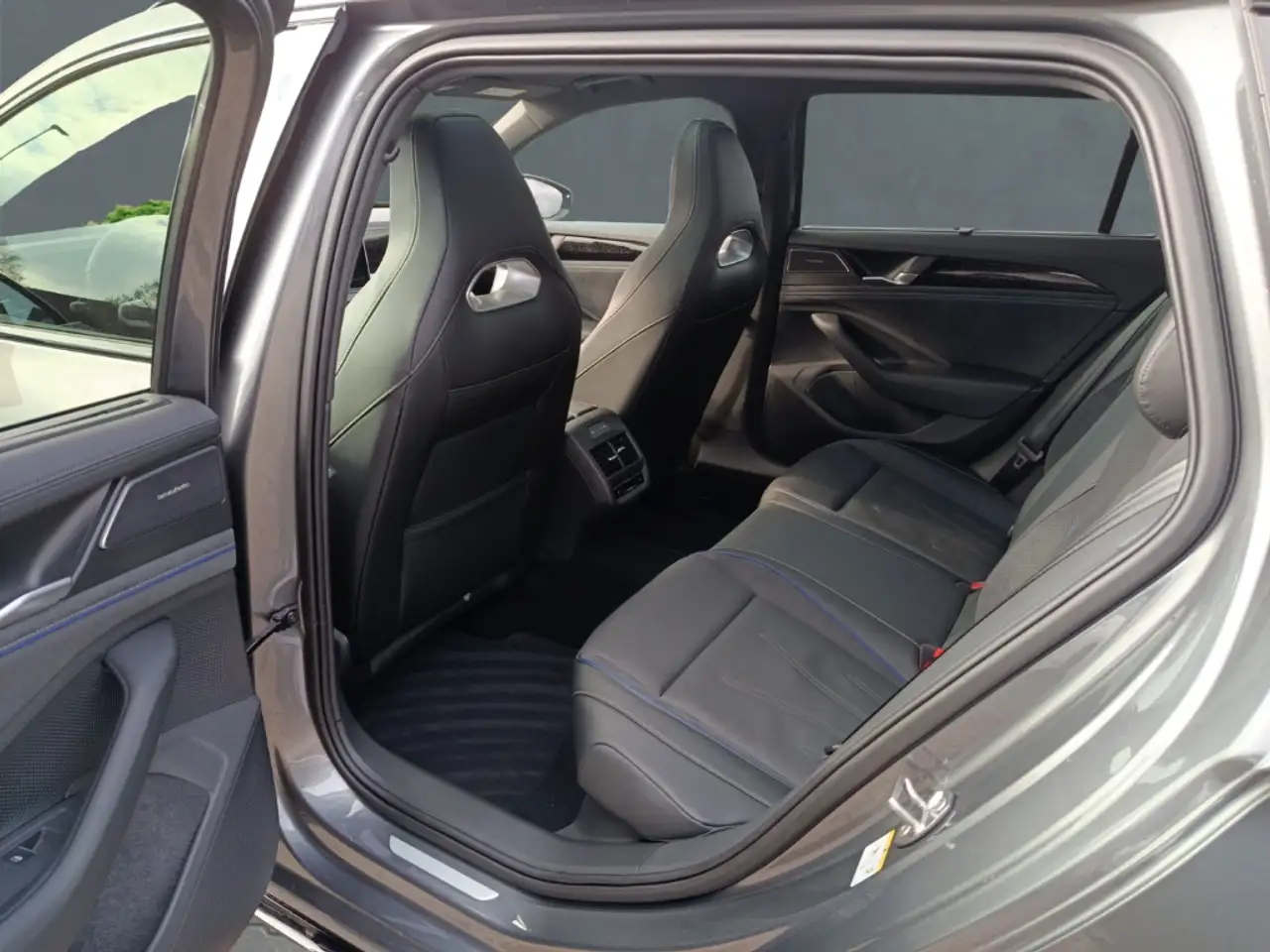 Volkswagen Passat 6