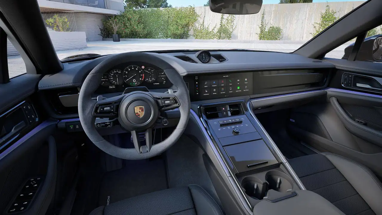 Porsche Panamera 4 8
