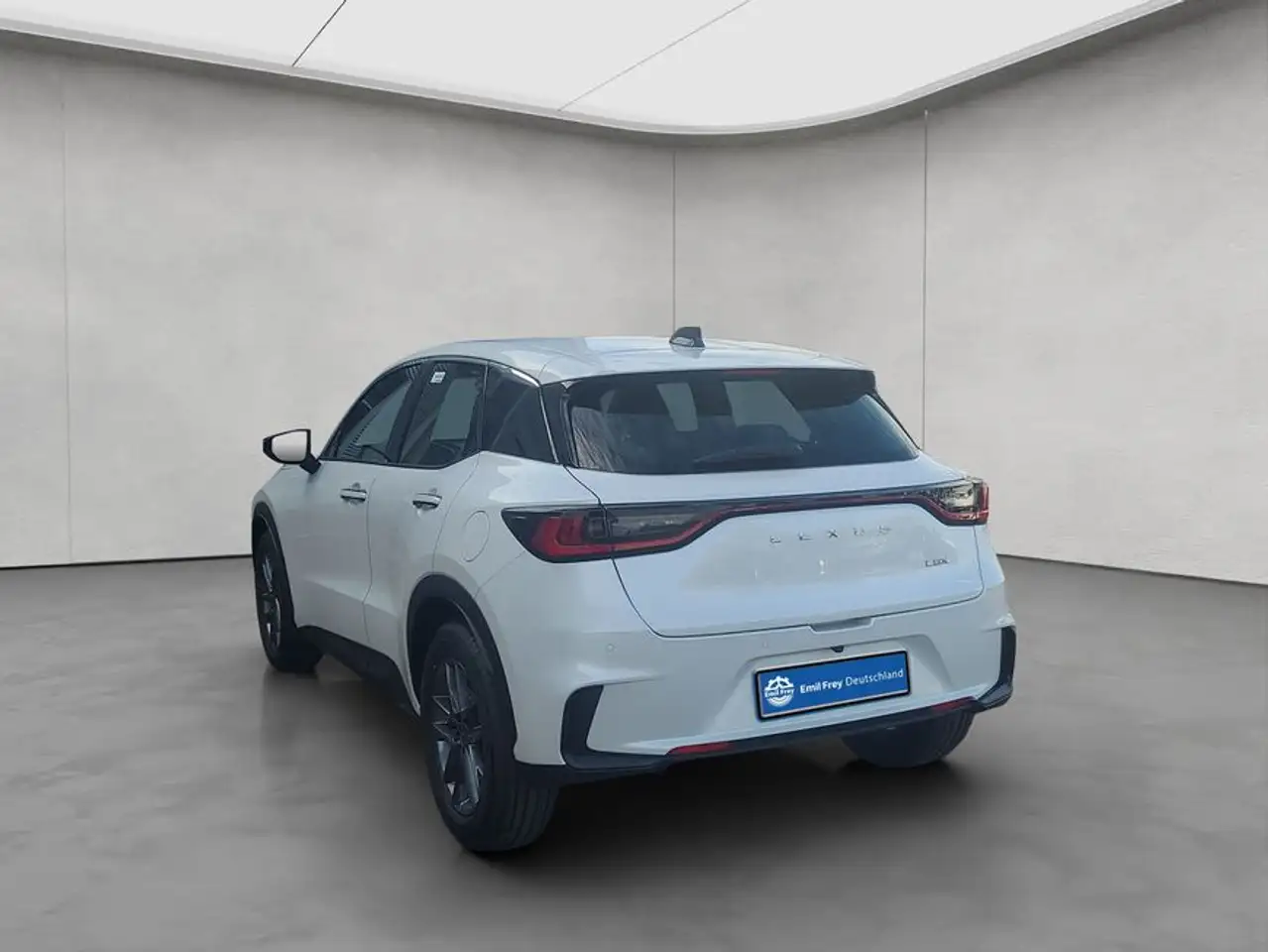 Lexus LBX 3