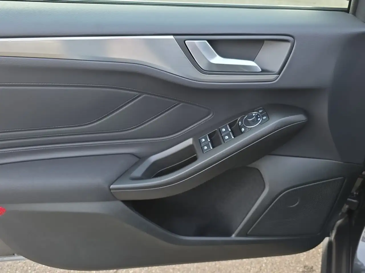 Ford Focus 16