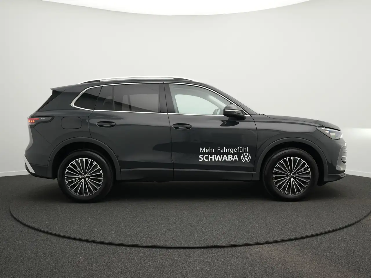 Volkswagen Tiguan 11