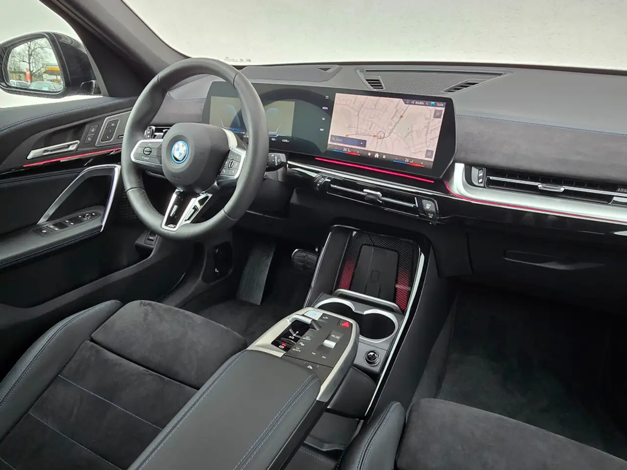 BMW iX1 5
