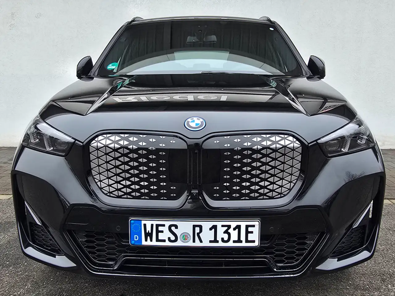 BMW iX1 6