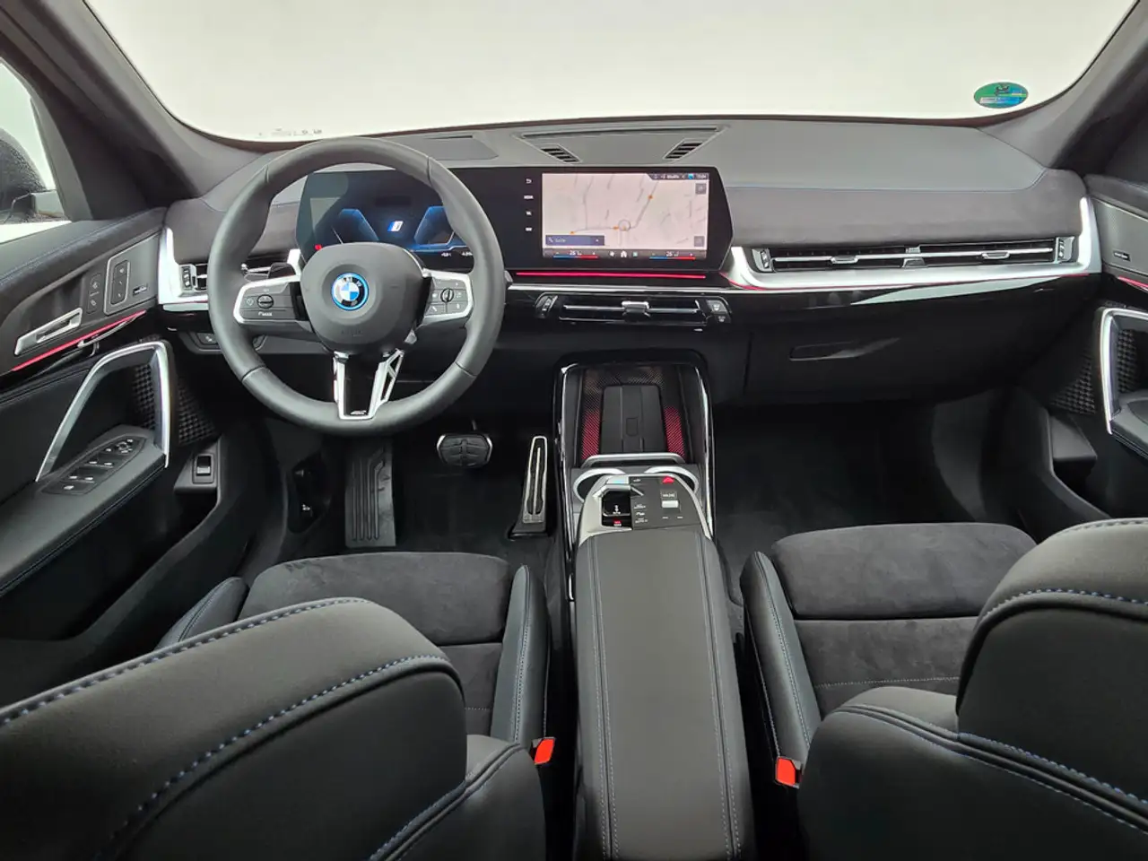 BMW iX1 16