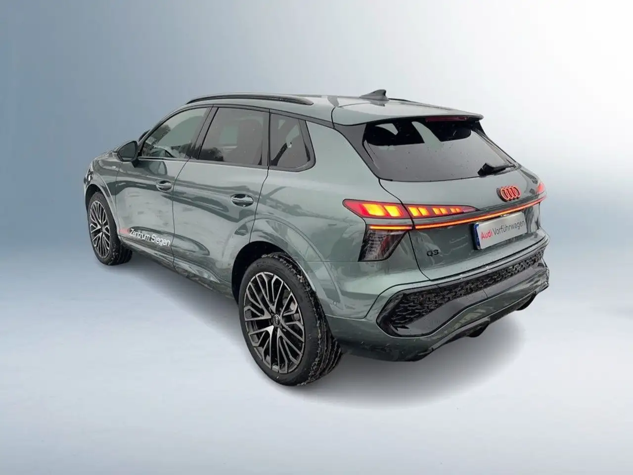 Audi Q3 5