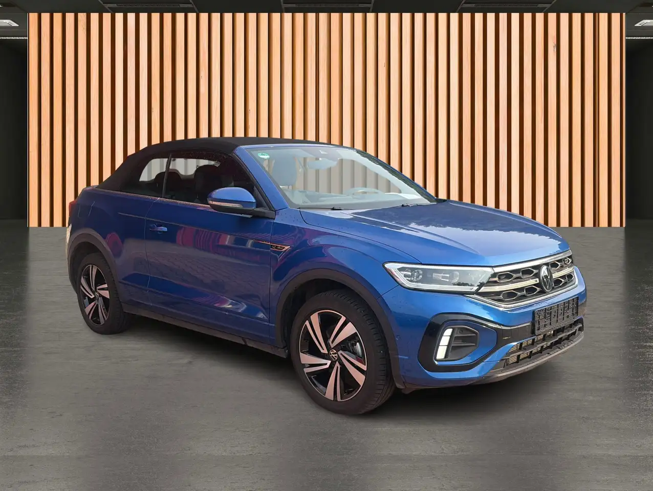 Volkswagen T-Roc 6