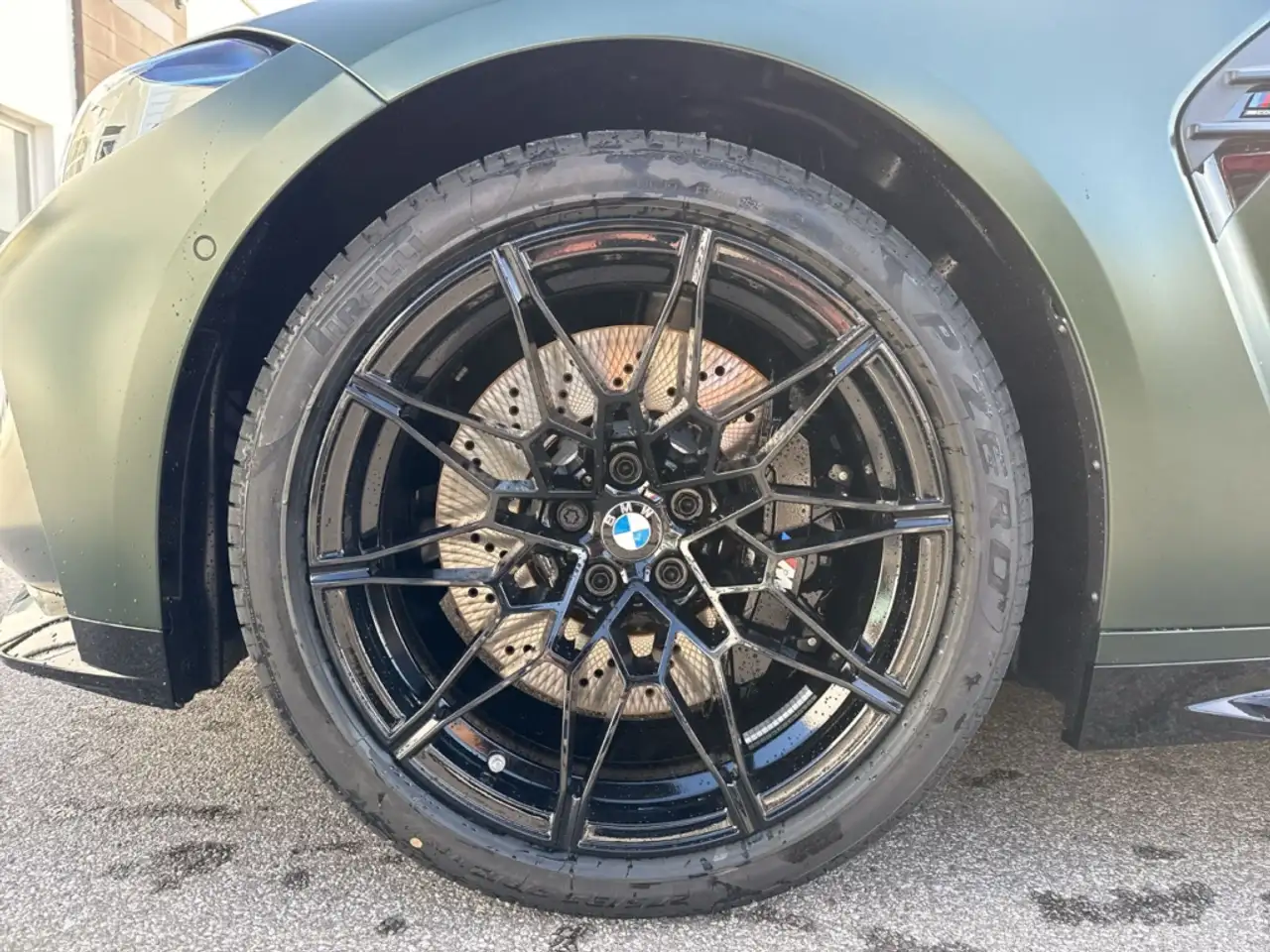 BMW M4 13