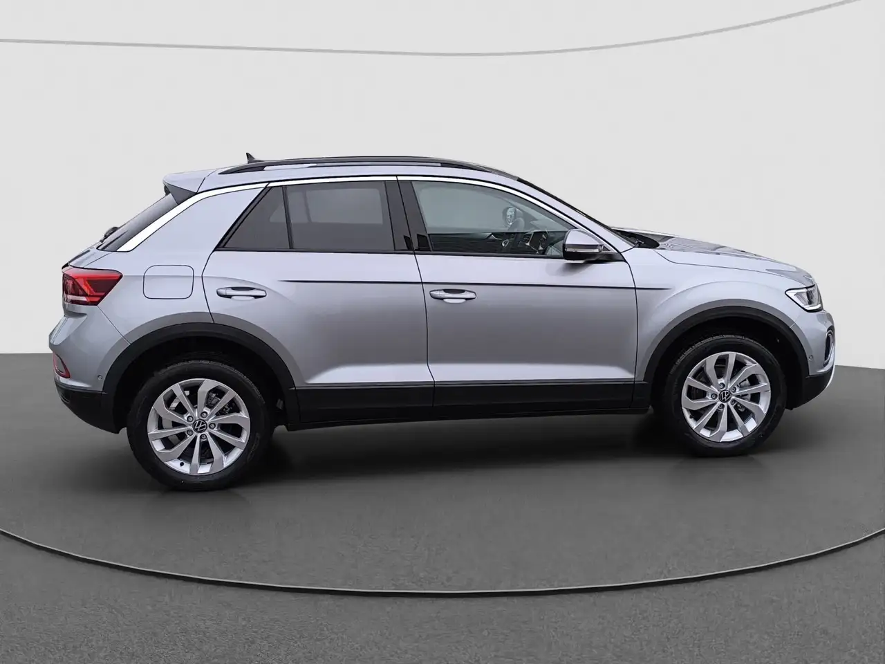 Volkswagen T-Roc 11