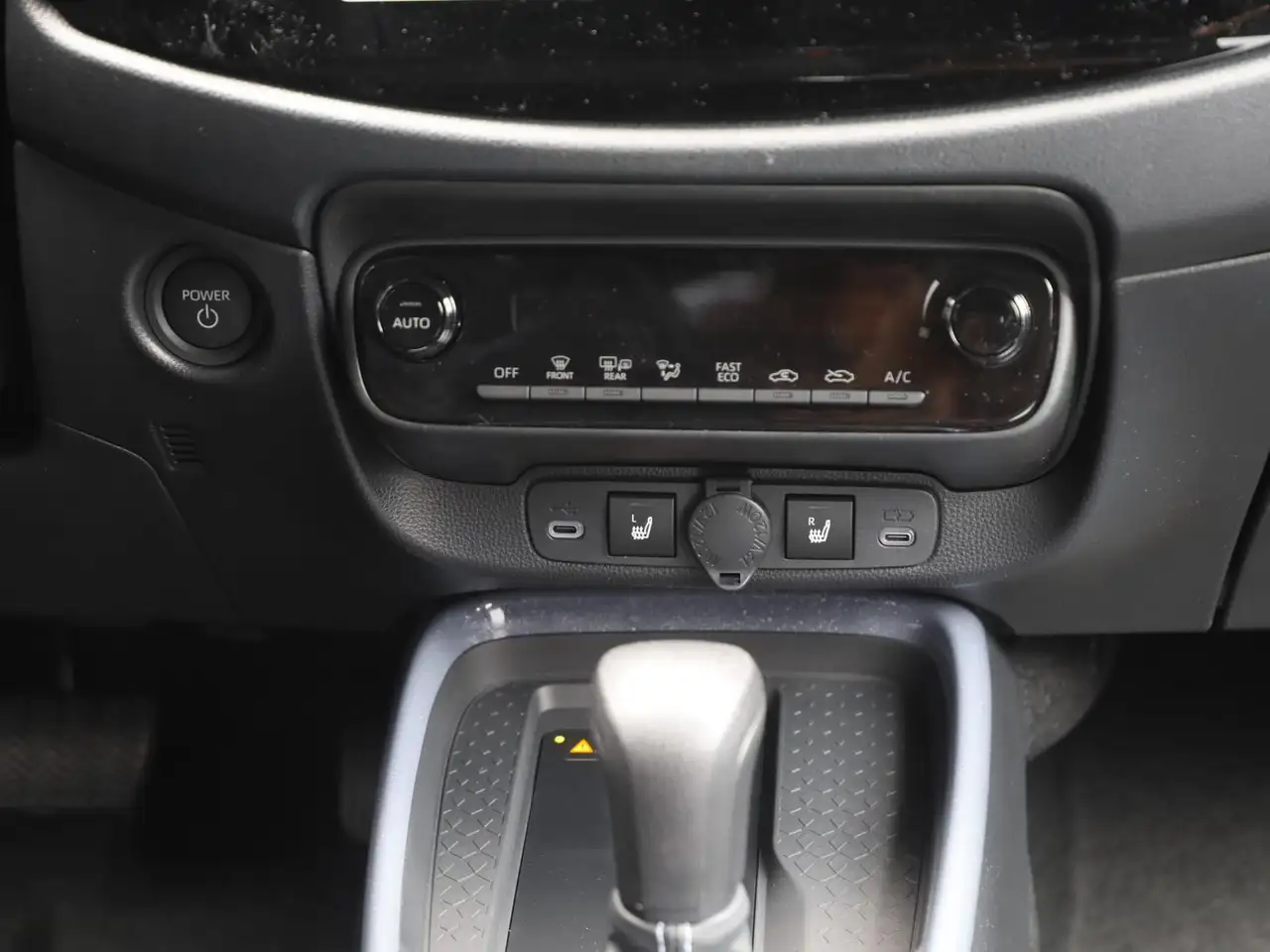 Toyota Aygo X 12