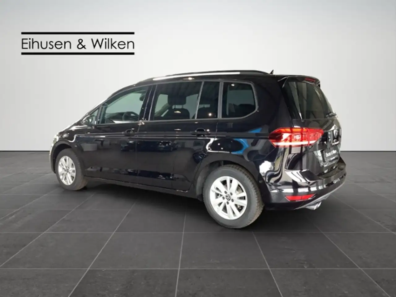 Volkswagen Touran 4