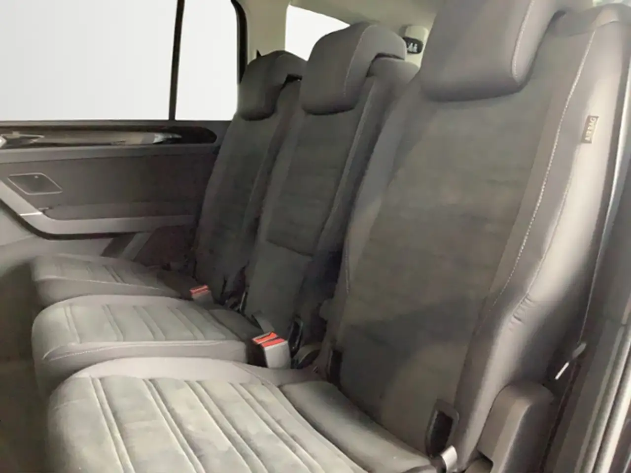 Volkswagen Touran 11